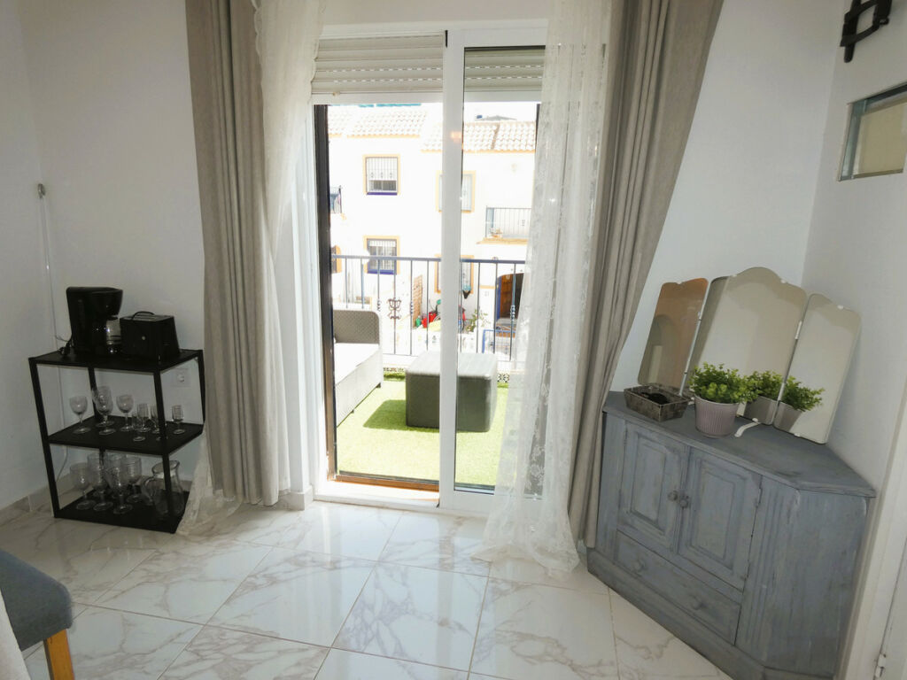 Top Floor Apartment Los Altos Alicante - image 10