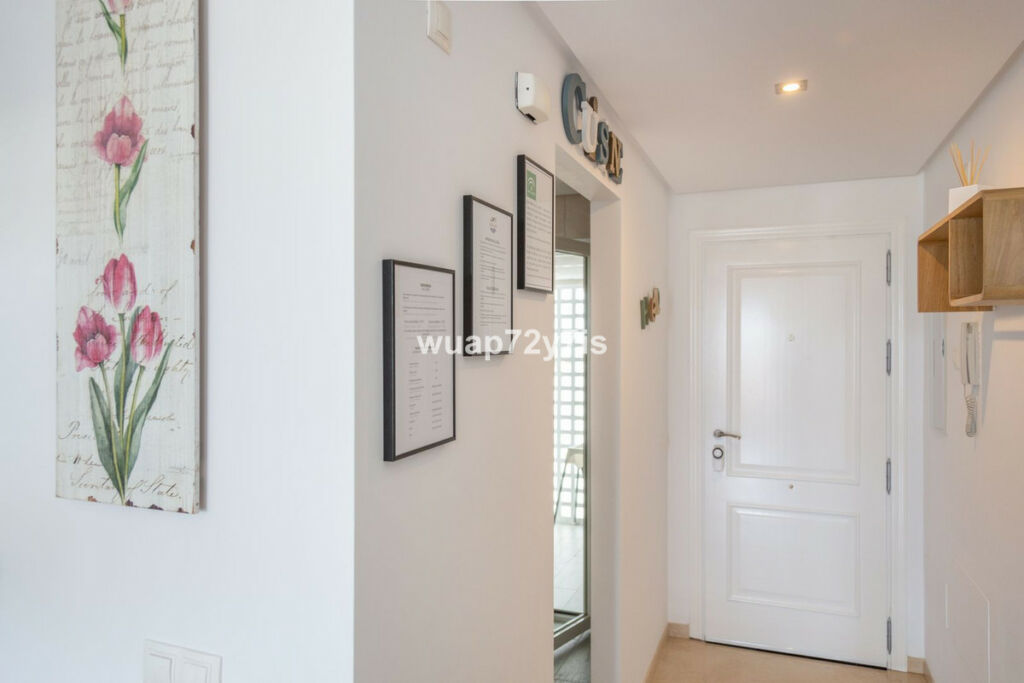 Penthouse Costalita Málaga - image 10