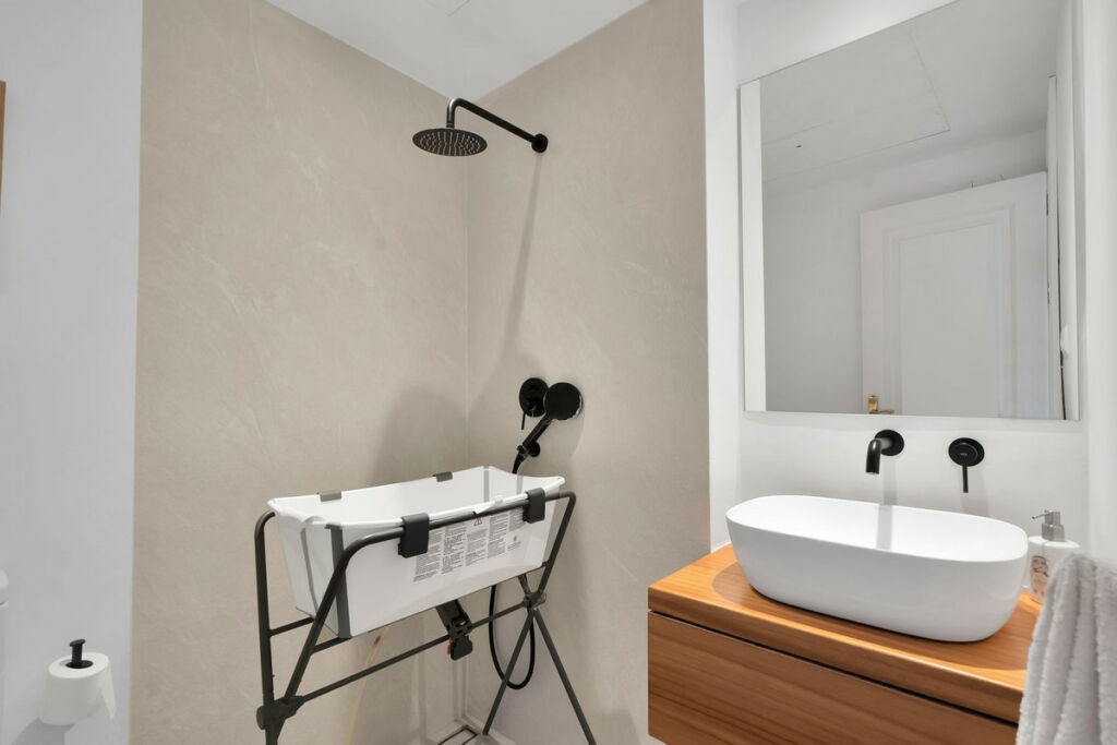 Penthouse La Heredia Málaga - image 10