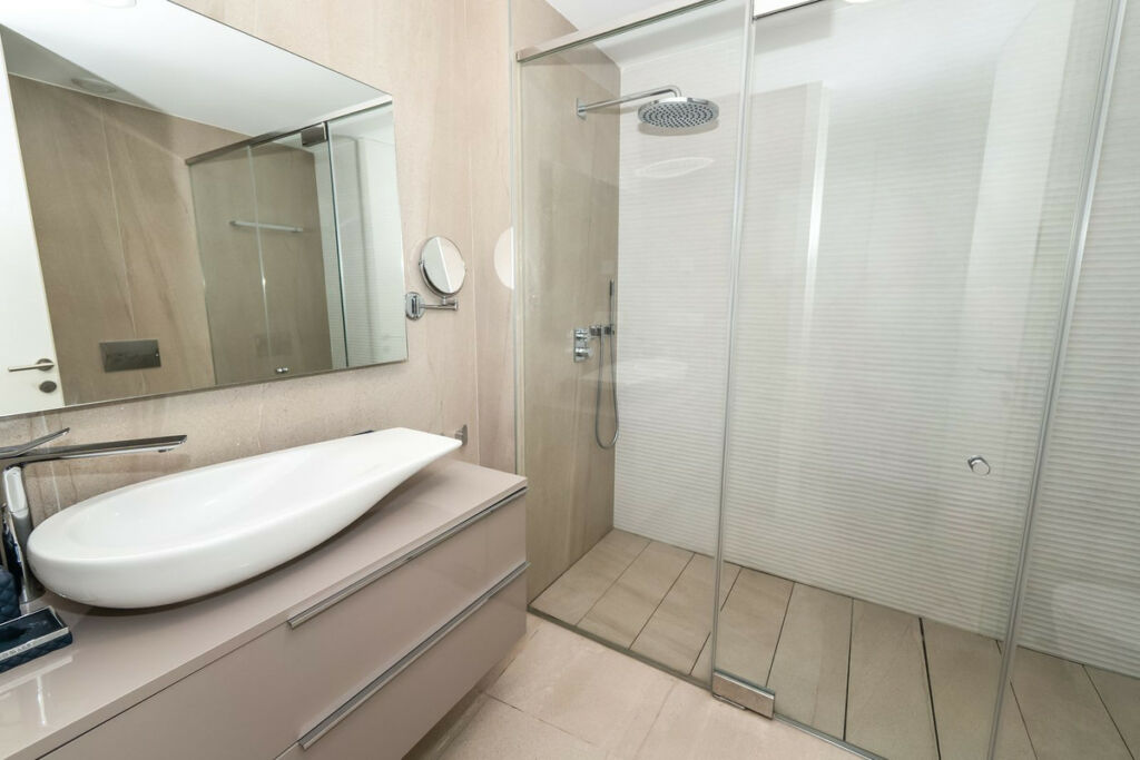 Ground Floor Apartment Estepona Málaga - image 11