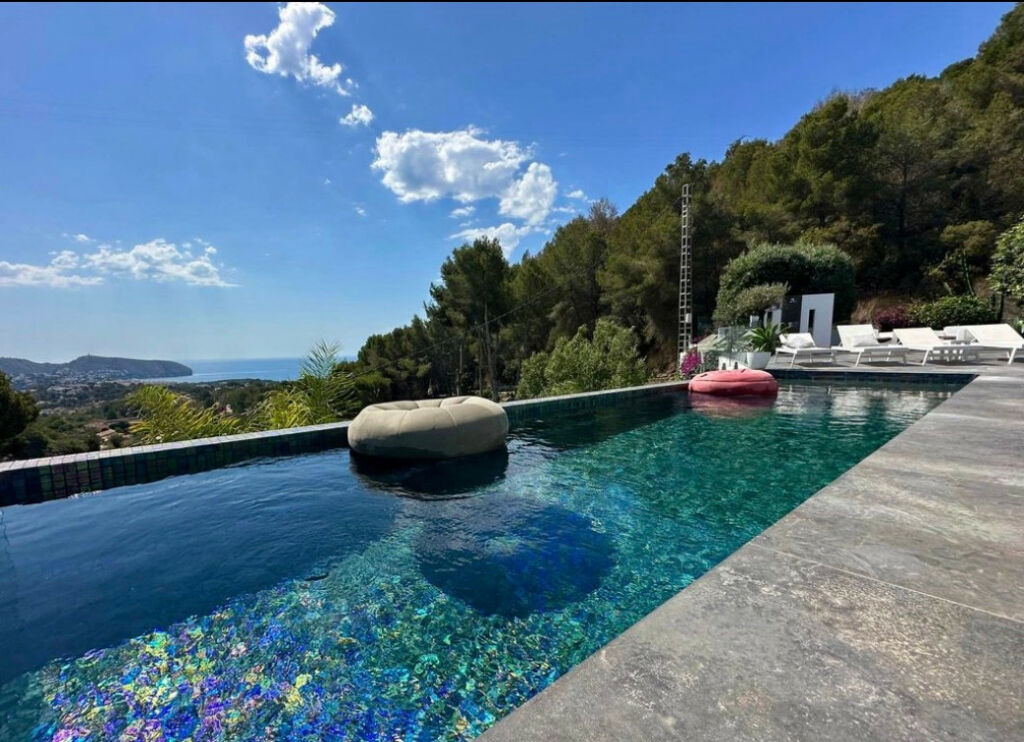 Detached Villa Moraira Alicante - image 10