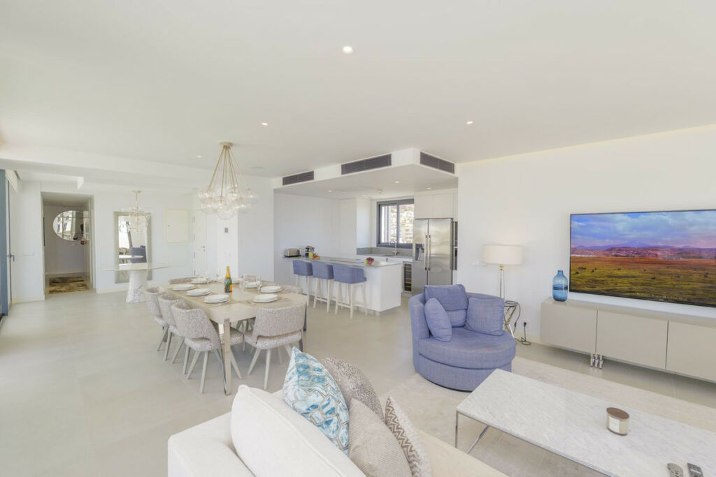 Penthouse Fuengirola Málaga - image 10