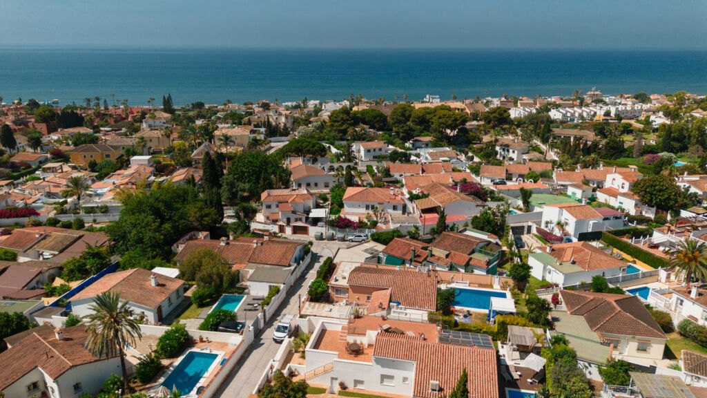 Detached Villa Costabella Málaga - image 10
