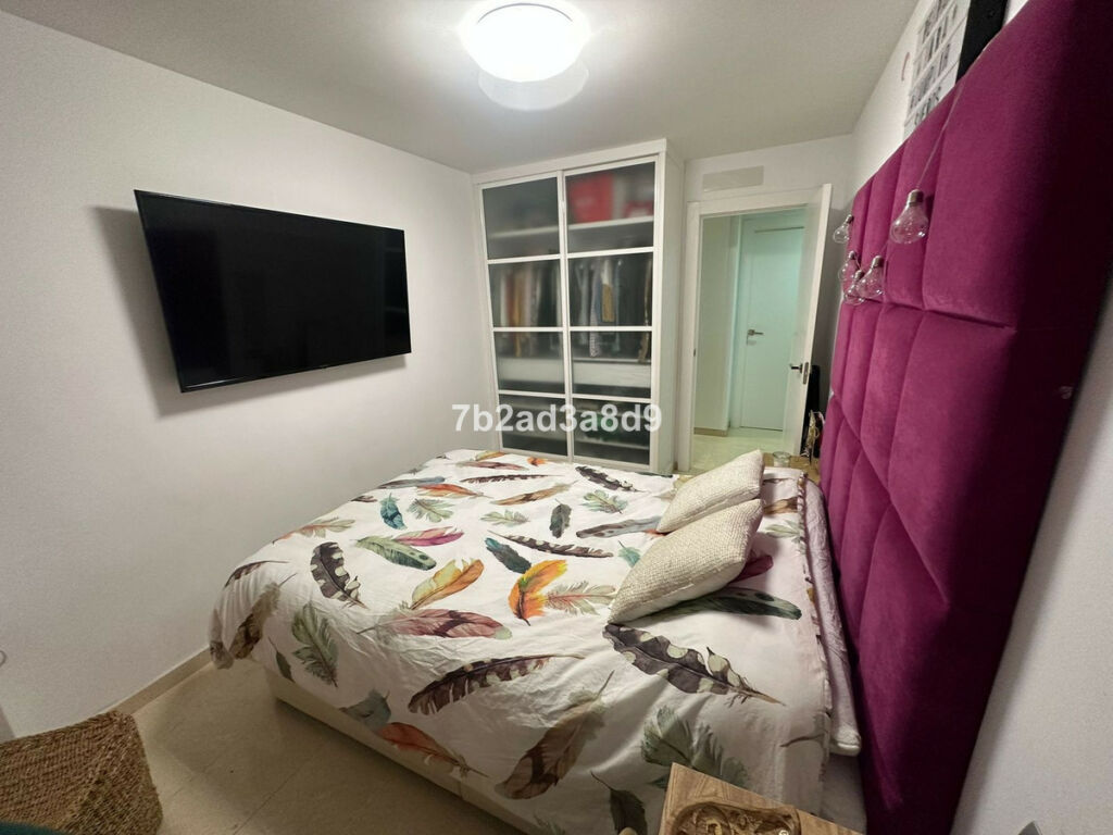 Middle Floor Apartment Nueva Andalucía Málaga - image 10