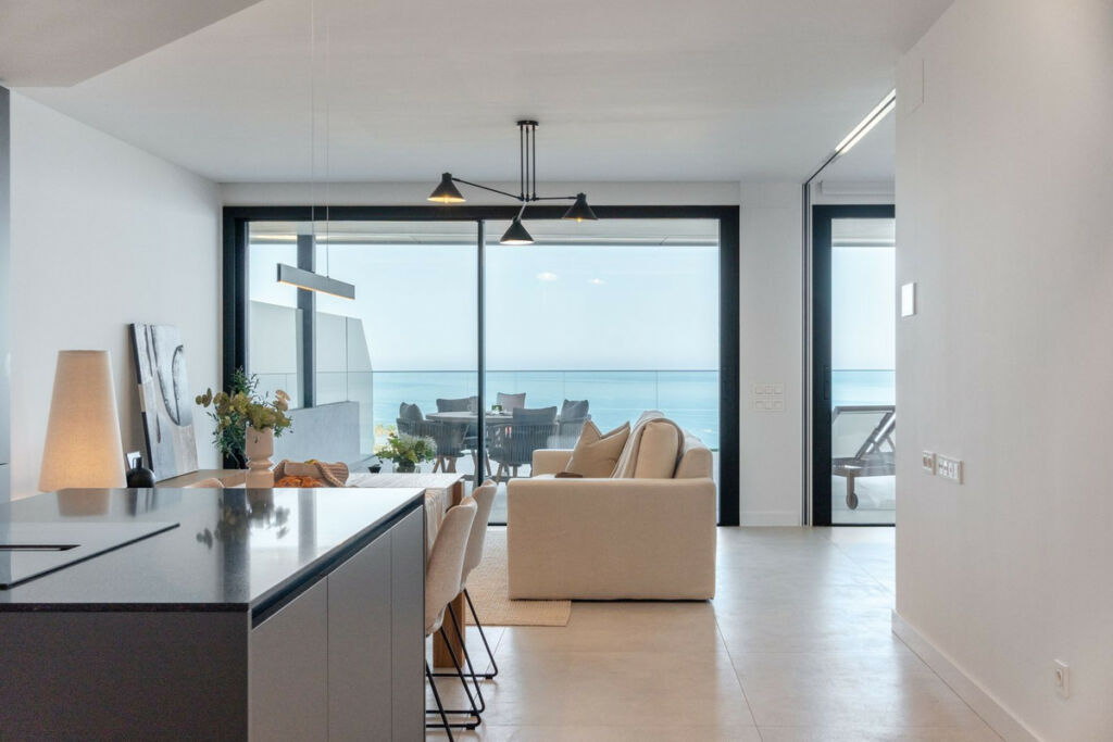 Ground Floor Apartment Fuengirola Málaga - image 10
