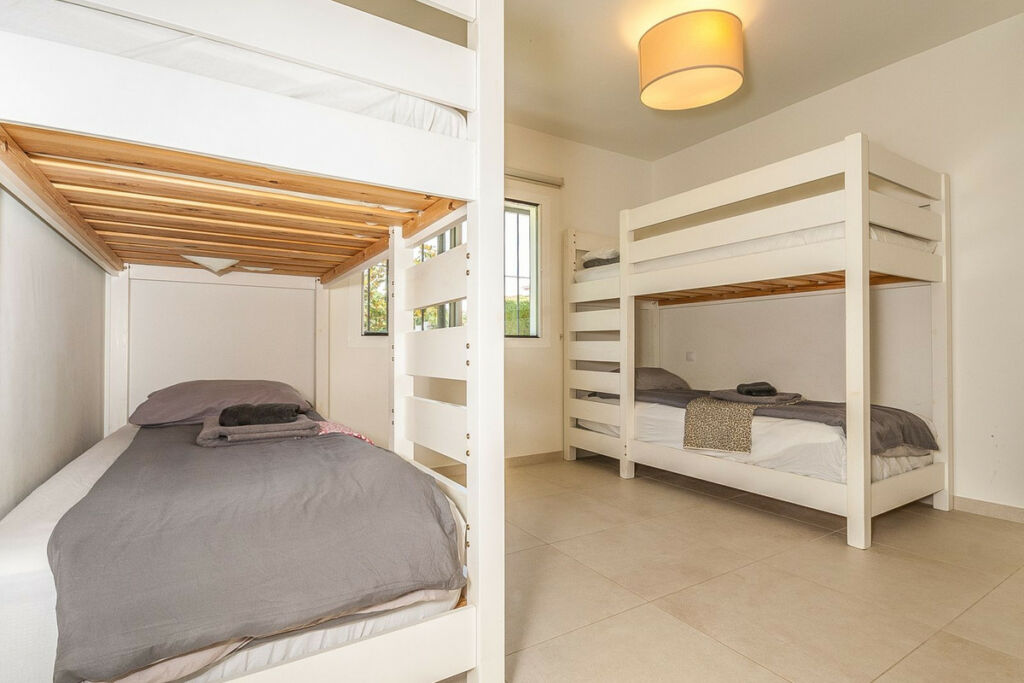 Detached Villa Elviria Málaga - image 10