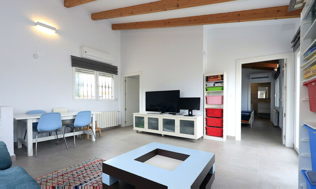 Detached Villa Albir Alicante - image 10