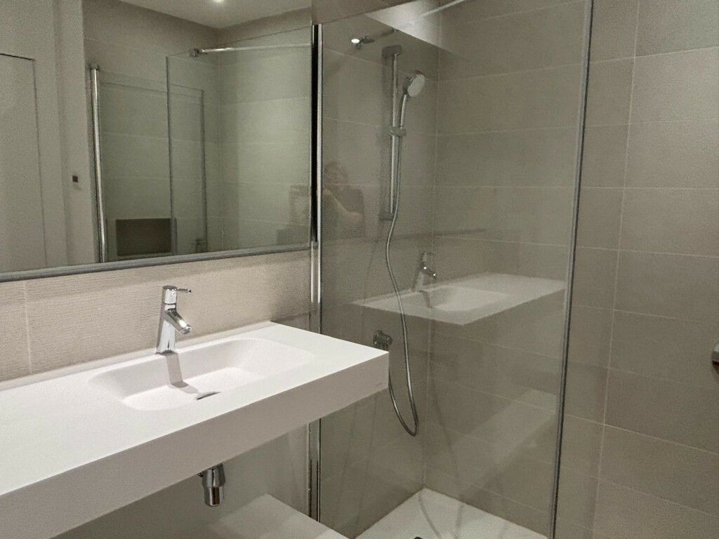 Middle Floor Apartment Fuengirola Málaga - image 10