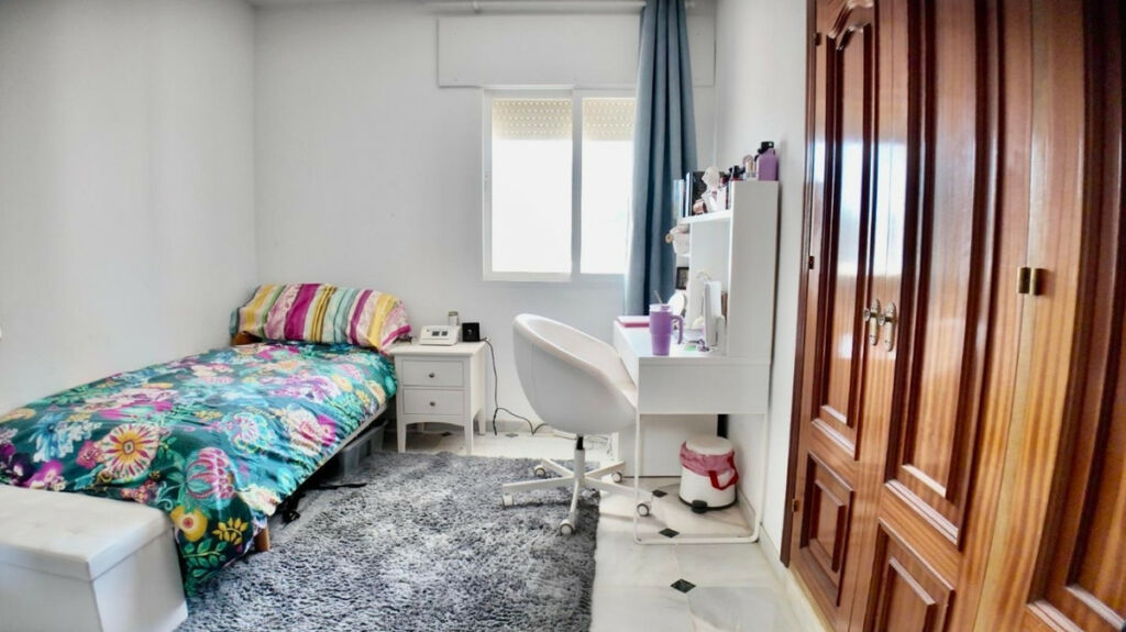 Detached Villa Ojén Málaga - image 10