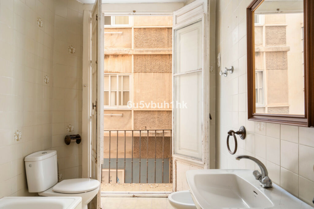 Ground Floor Apartment Málaga Málaga - image 10