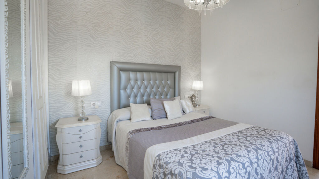 Penthouse Duplex Estepona Málaga - image 10