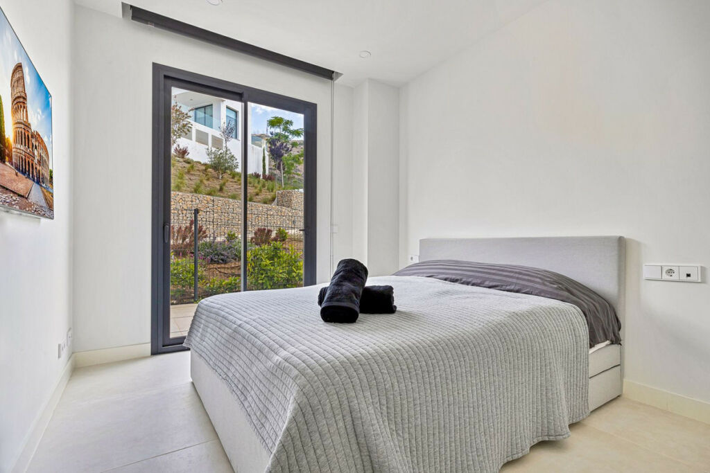 Ground Floor Apartment Fuengirola Málaga - image 10