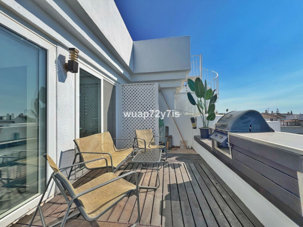 Penthouse El Paraiso Málaga - image 11