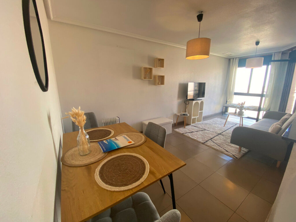 Middle Floor Apartment Torrevieja Alicante - image 10