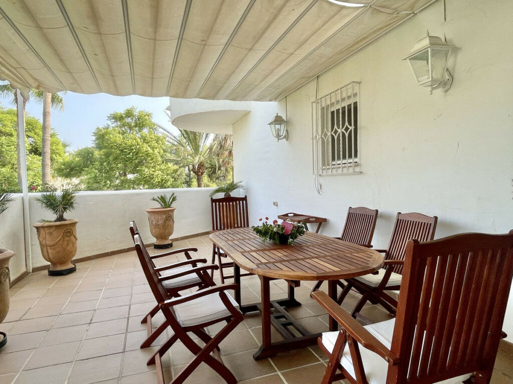 Ground Floor Apartment The Golden Mile Málaga - image 4