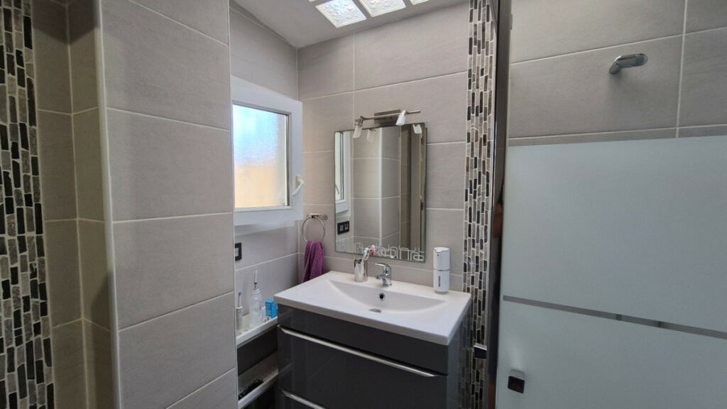 Townhouse Torrevieja Alicante - image 10