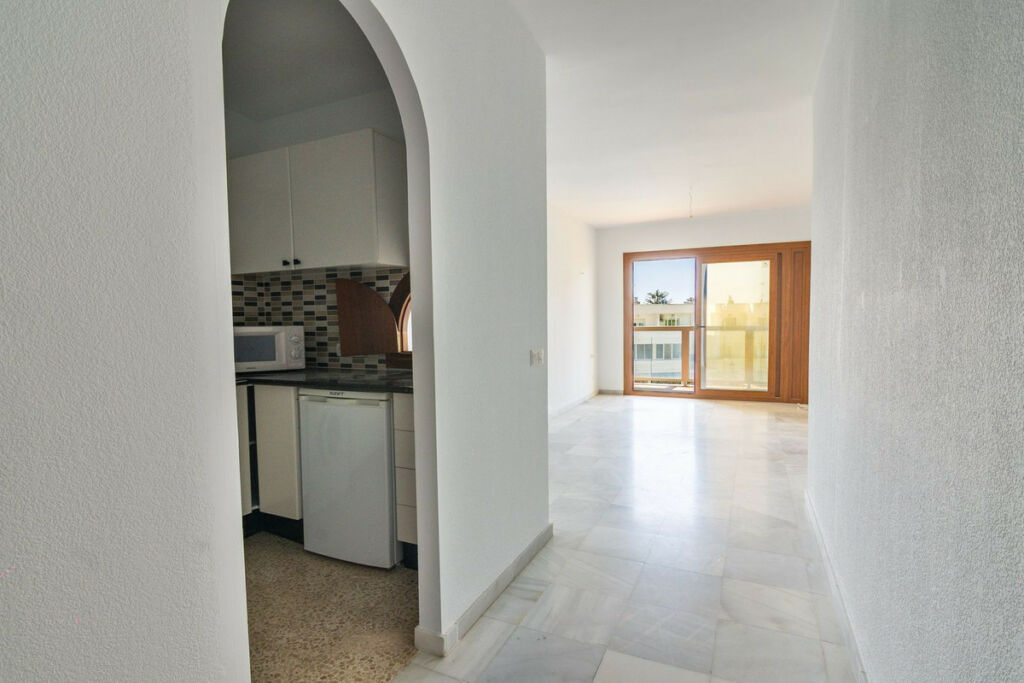 Ground Floor Apartment Estepona Málaga - image 10