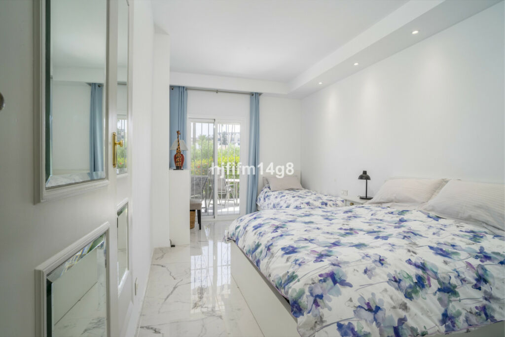 Ground Floor Apartment Nueva Andalucía Málaga - image 10