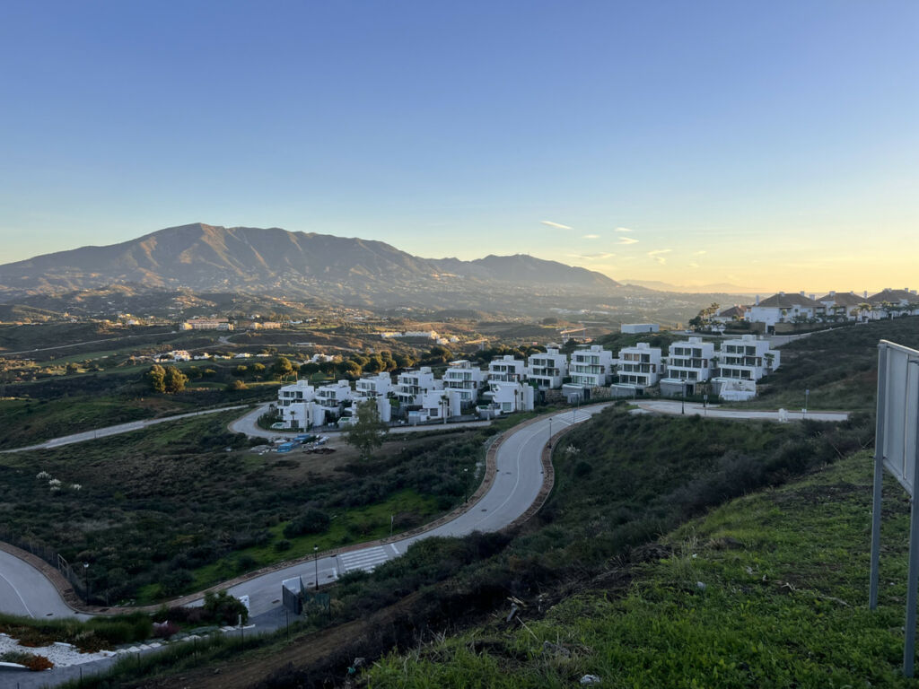 Detached Villa La Cala Golf Málaga - image 10