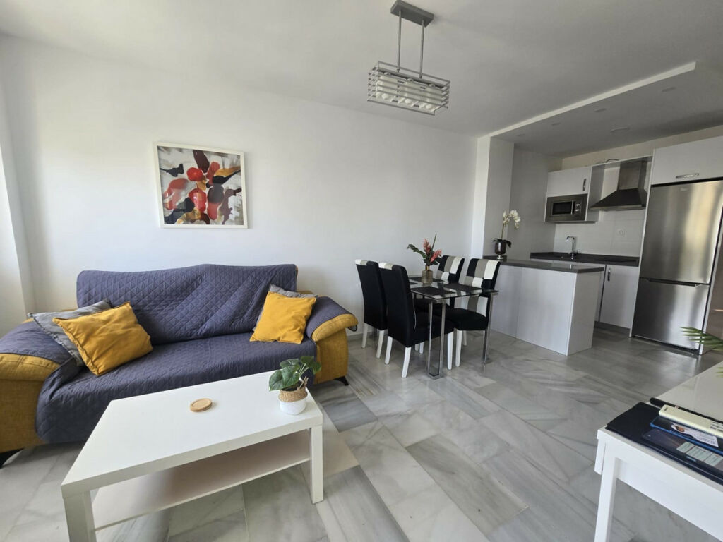 Middle Floor Apartment Benalmadena Costa Málaga - image 10