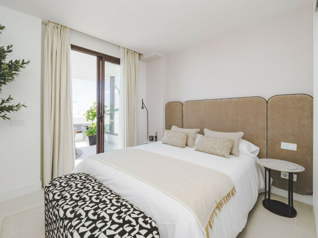 Penthouse Duplex Higueron Málaga - image 10