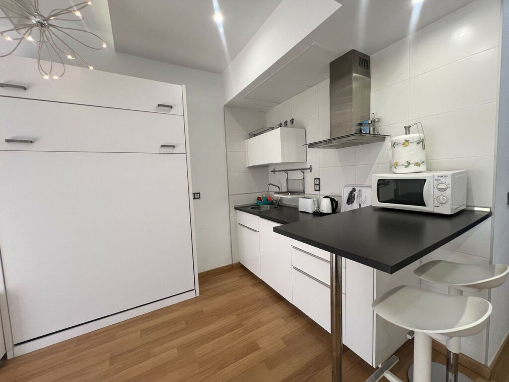 Middle Floor Studio Málaga Centro Málaga - image 10