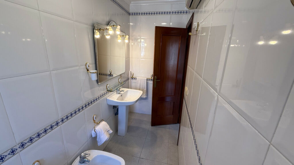 Detached Villa Orihuela Alicante - image 10