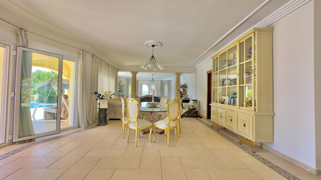 Detached Villa Javea Alicante - image 10