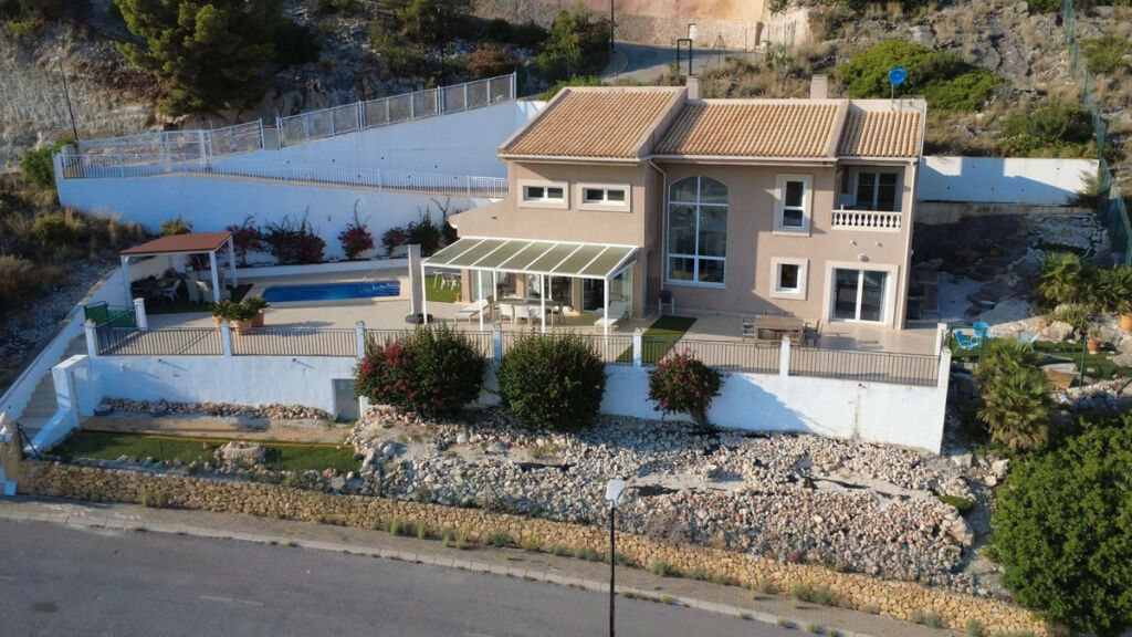 Detached Villa Altea Alicante - image 10