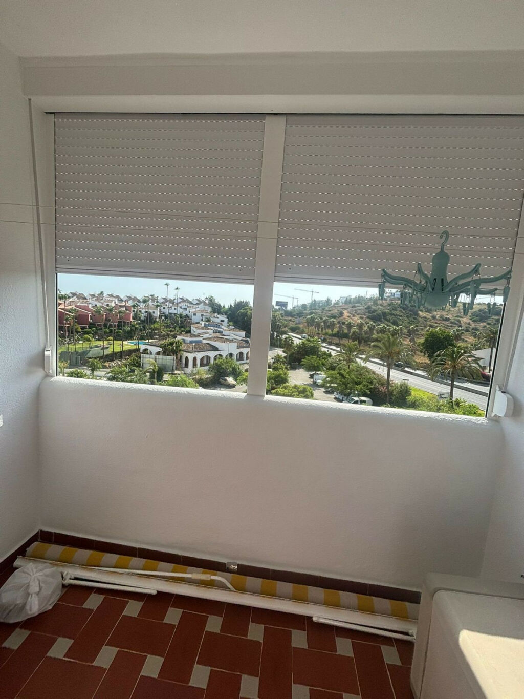 Middle Floor Apartment Estepona Málaga - image 10