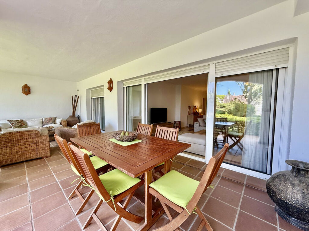 Ground Floor Apartment The Golden Mile Málaga - image 10