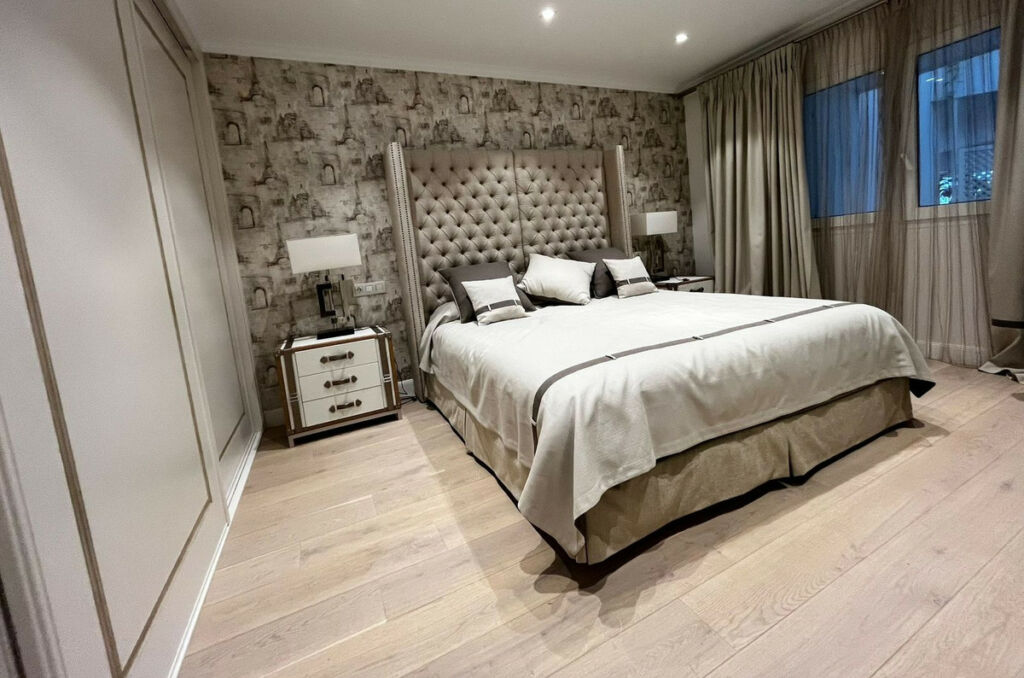 Middle Floor Apartment Puerto Banús Málaga - image 10