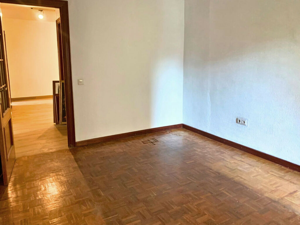 Middle Floor Apartment Marbella Málaga - image 10