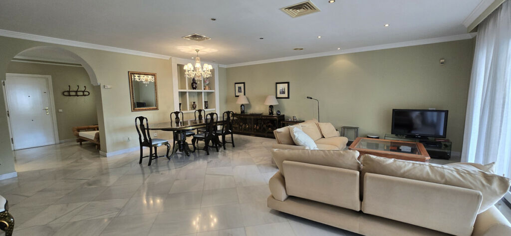 Middle Floor Apartment Torremolinos Centro Málaga - image 11