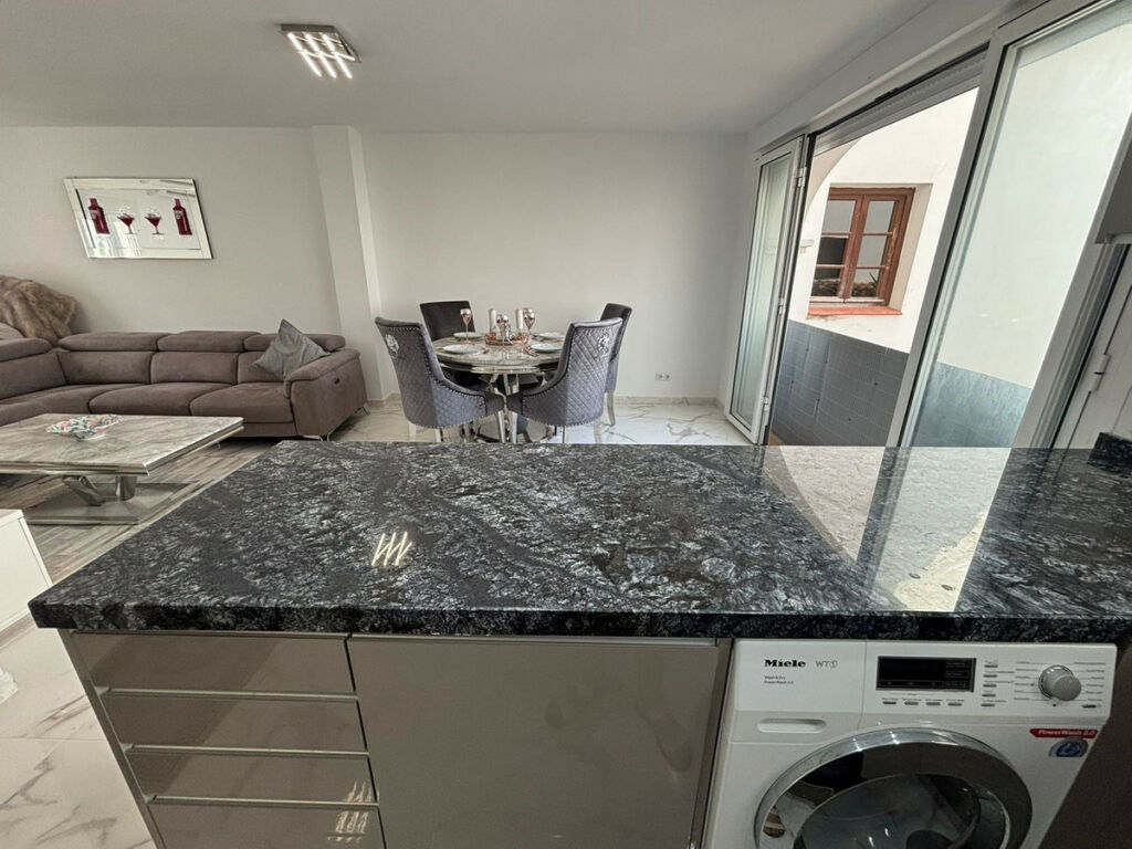 Middle Floor Apartment San Luis de Sabinillas Málaga - image 11