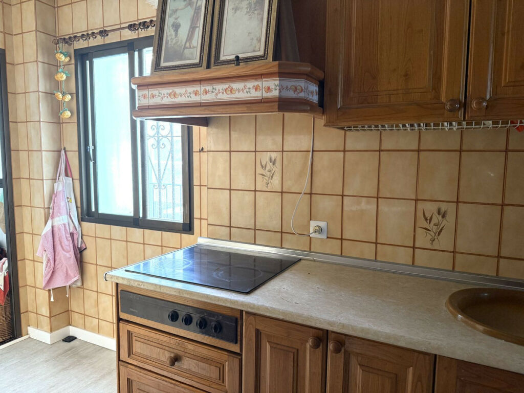 Top Floor Apartment Estepona Málaga - image 11