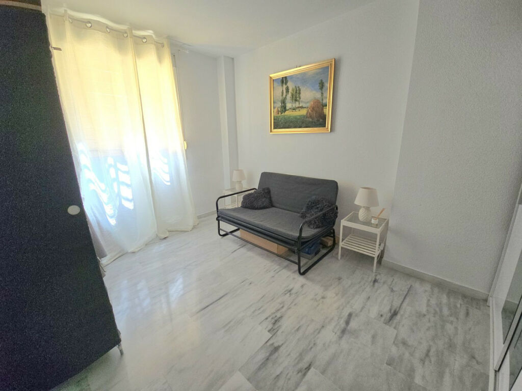 Middle Floor Apartment Benalmadena Costa Málaga - image 11