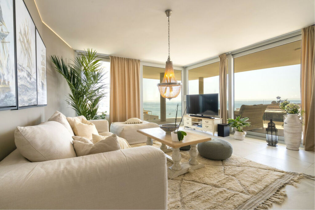 Penthouse Fuengirola Málaga - image 11