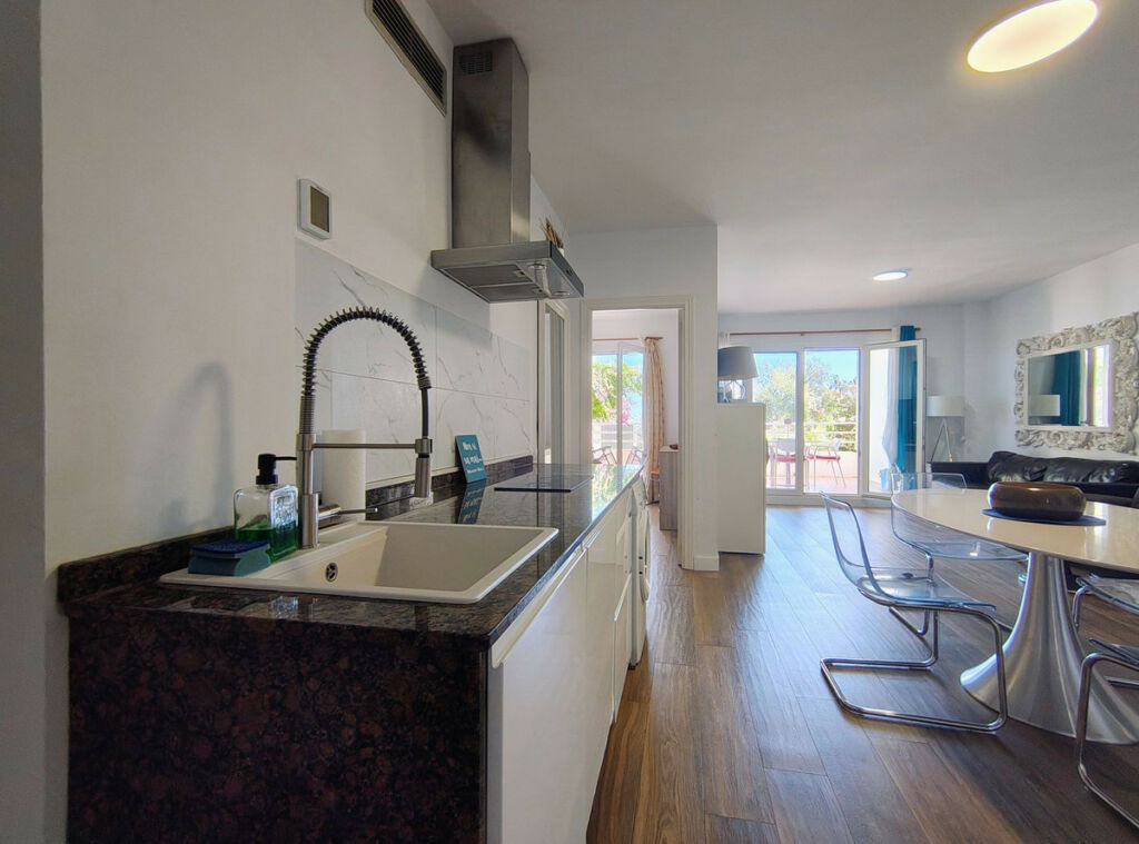 Ground Floor Apartment Selwo Málaga - image 11