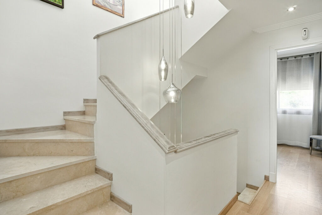 Townhouse Benahavís Málaga - image 11