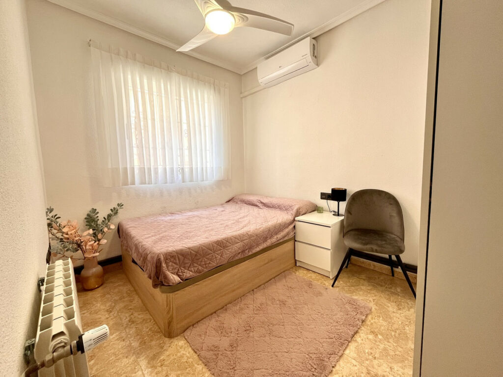 Townhouse La Zenia Alicante - image 11