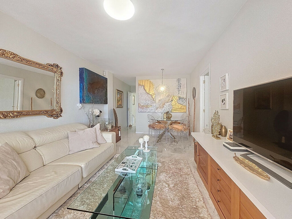 Penthouse Casares Málaga - image 11