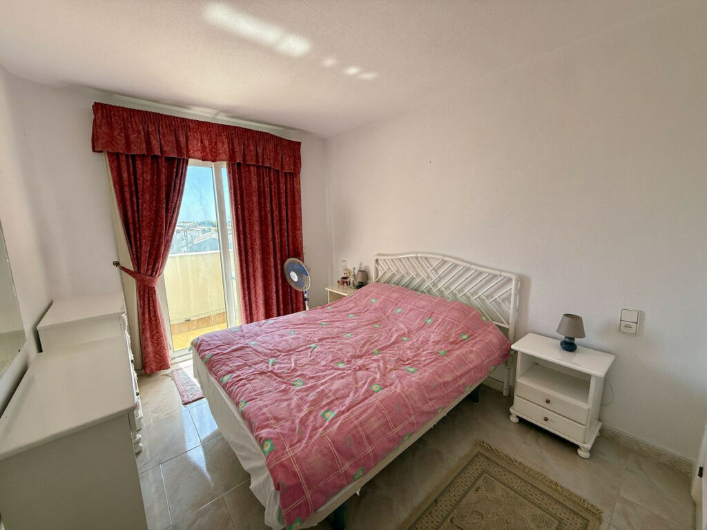 Penthouse Calahonda Málaga - image 11