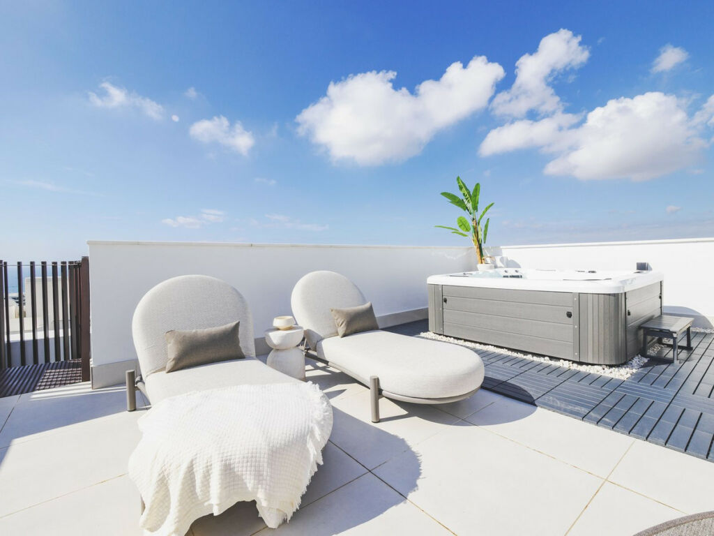 Penthouse Duplex Higueron Málaga - image 11