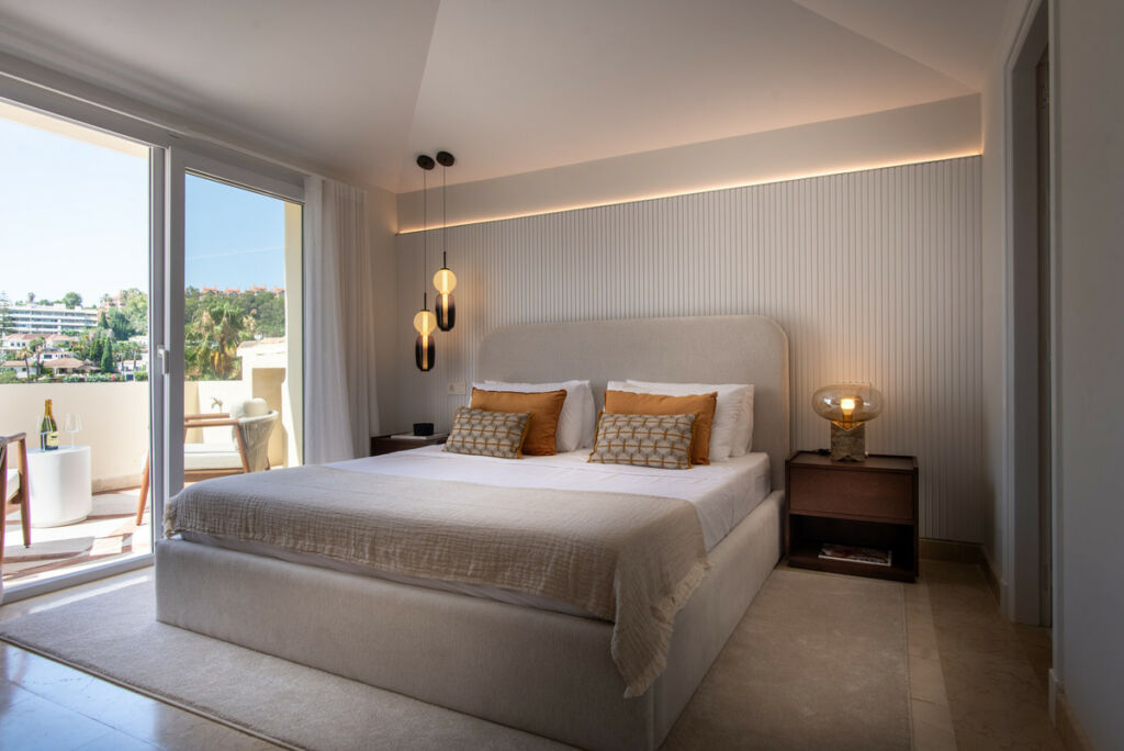 Penthouse Duplex Nueva Andalucía Málaga - image 11