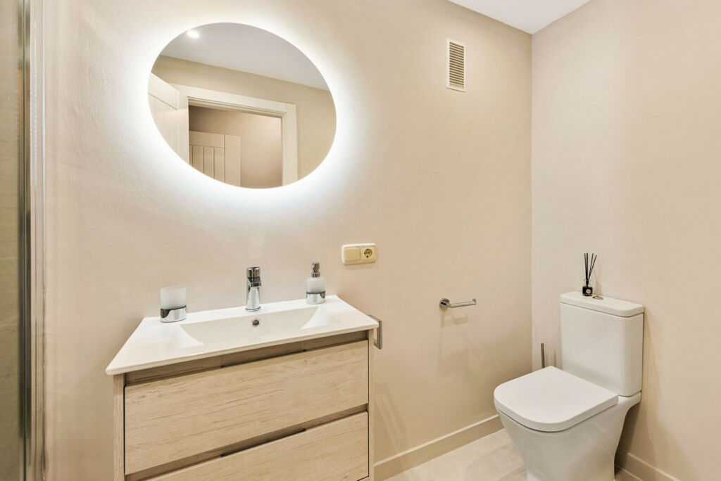 Middle Floor Apartment Benahavís Málaga - image 11