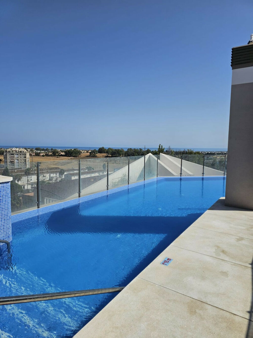 Top Floor Apartment La Campana Málaga - image 11
