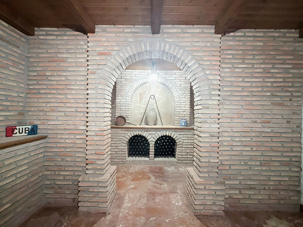 Detached Villa La Viñuela Málaga - image 11