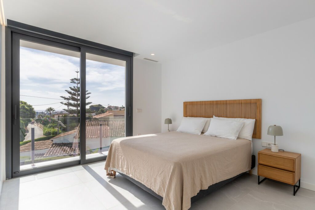 Detached Villa Benissa Alicante - image 11