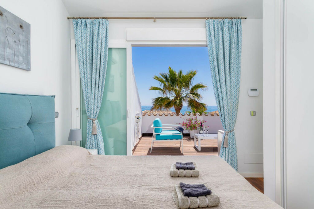 Detached Villa Marbesa Málaga - image 11